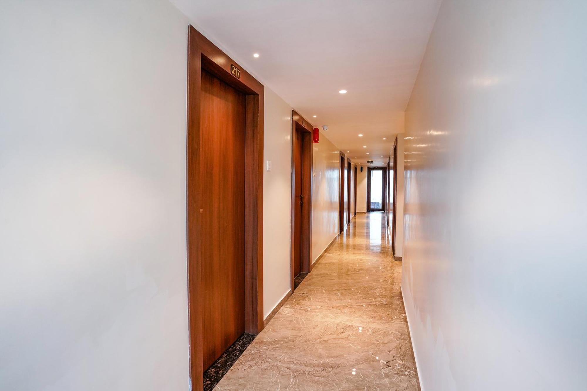 Hotel Czar Inn - Vashi Navi Mumbai Kültér fotó