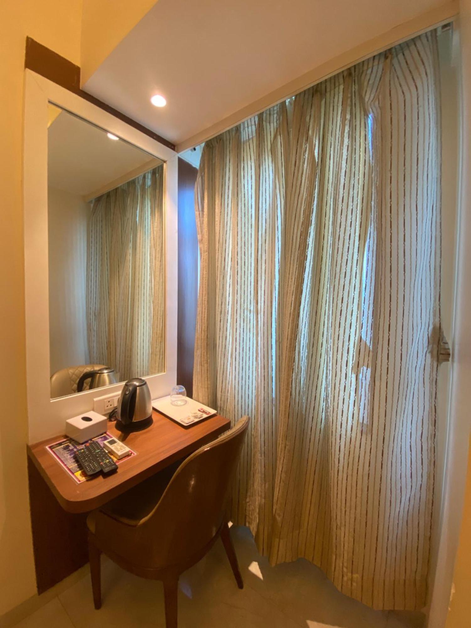 Hotel Czar Inn - Vashi Navi Mumbai Kültér fotó