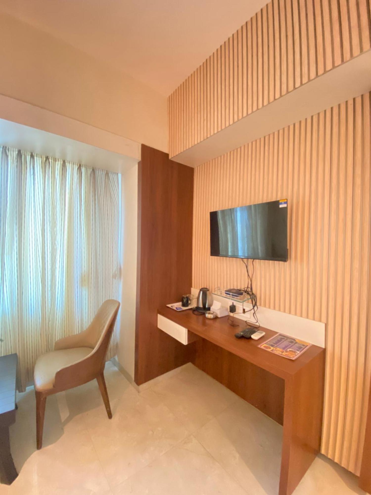 Hotel Czar Inn - Vashi Navi Mumbai Kültér fotó